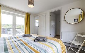 Little Hill - 3 Bedroom Bungalow - Wisemans Bridge
